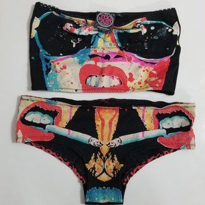 Too Fast Smokin' Andy Warhol Bandeau & Hot Shorts